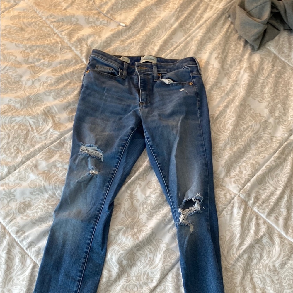 Universal Thread Blue Skinny Jeans with Distressed Details